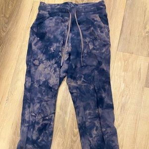 Lulu Lemon Joggers